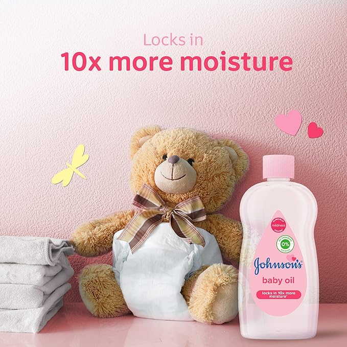 Johnson's Baby Moisturising Oil, Hypoallergenic, Locks in 10x more moisture on wet skin than lotion can on dry skin, alcohol-free, 200ml